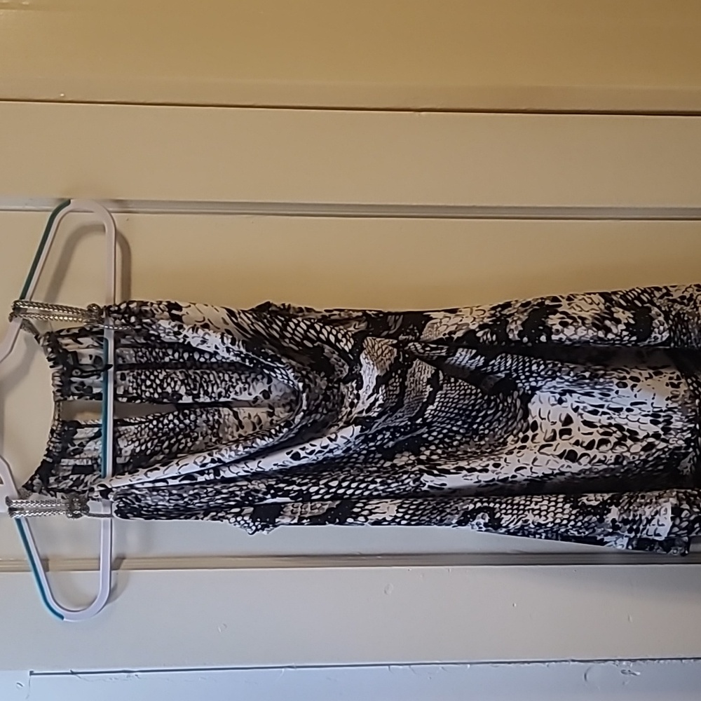 Milano Monochrome Floral Dress